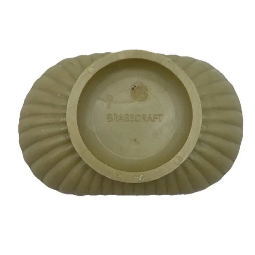 Vintage Plastic Soap Dish Footed Brasscraft Made in USA Tan Beige Retro